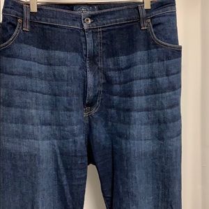 LUCKY BRAND relaxed straight worn dark wash 50x30